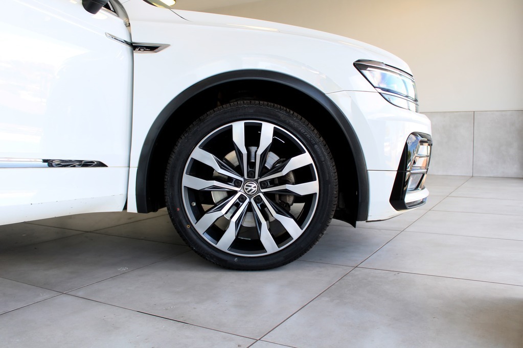 2018 VOLKSWAGEN TIGUAN, White, 178145Kms, Automatic, SUV, Petrol, R299 900, Kuilsriver