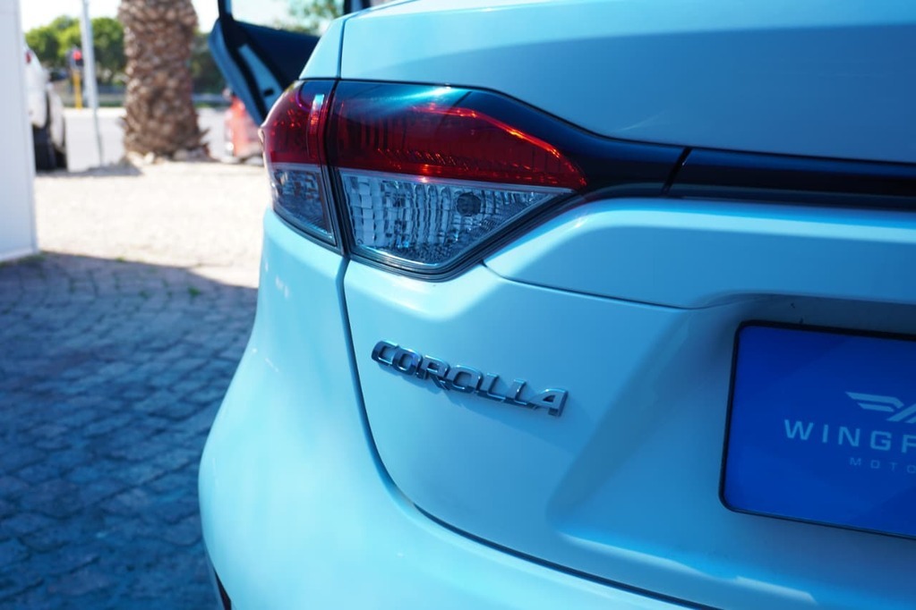 2020 TOYOTA COROLLA, White, 108200Kms, Manual, Sedan, Petrol, R269 900, Kuilsriver
