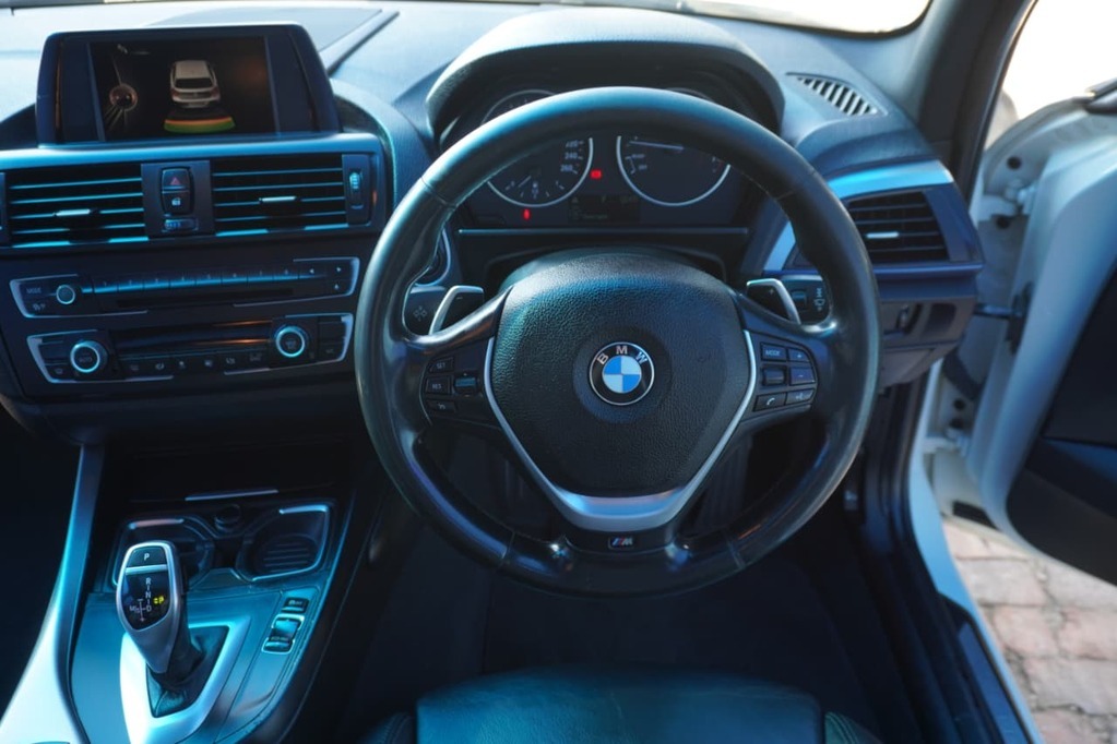 2013 BMW 1 SERIES, White, 182000Kms, Automatic, Hatchback, Petrol, R259 900, Wingfield Motors Kuilsriver
