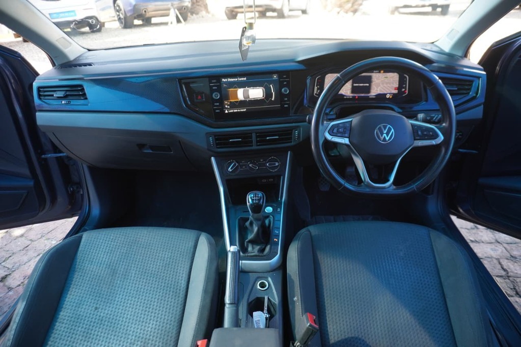 2022 VOLKSWAGEN POLO, Purple, 73000Kms, Manual, Hatchback, Petrol, R339 995, Kuilsriver