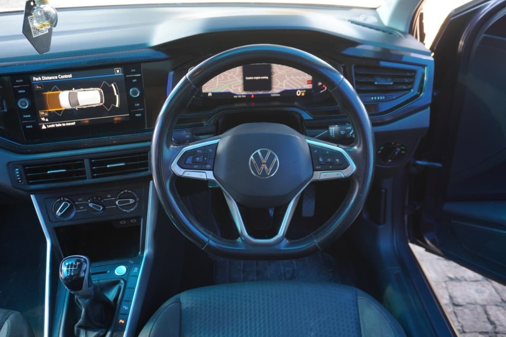 2022 VOLKSWAGEN POLO, Purple, 73000Kms, Manual, Hatchback, Petrol, R339 995, Kuilsriver