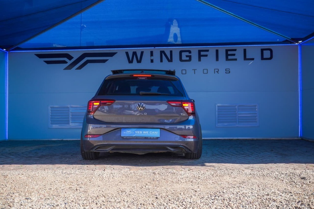 2022 VOLKSWAGEN POLO, Purple, 73000Kms, Manual, Hatchback, Petrol, R339 995, Kuilsriver