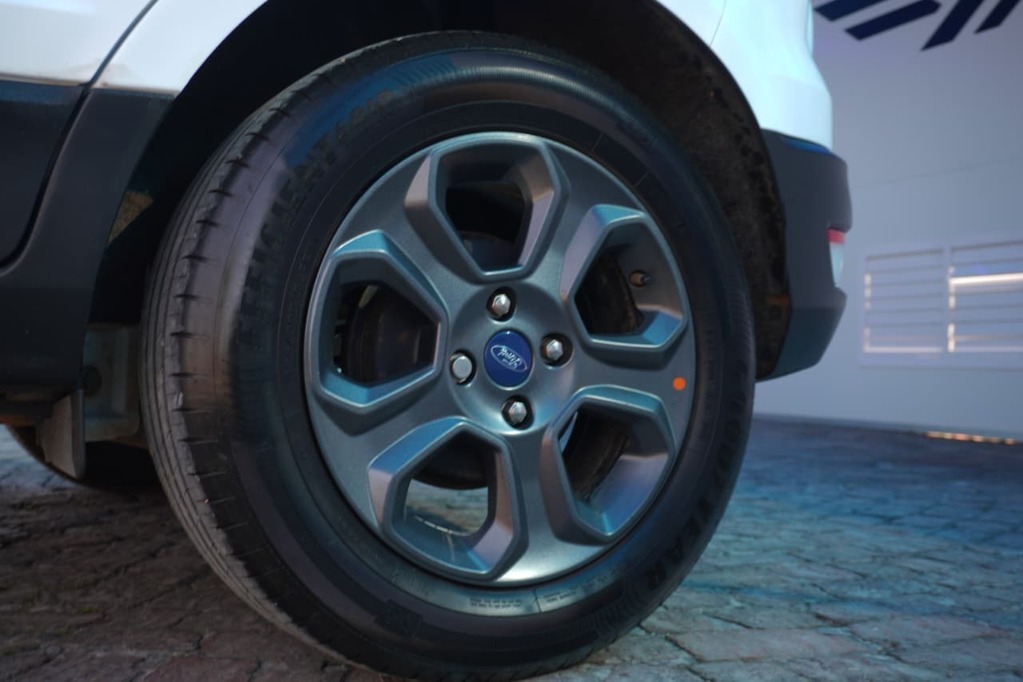2021 FORD ECOSPORT, White, 23500Kms, Manual, SUV, Petrol, R229 900, Kuilsriver