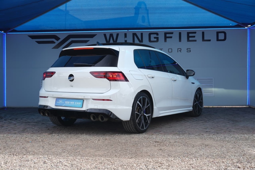 2024 VOLKSWAGEN GOLF 8, White, 77000Kms, Automatic, Hatchback, Petrol, R899 900, Kuilsriver