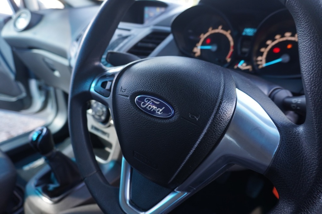 2017 FORD FIESTA, Silver, 148557Kms, Manual, Hatchback, Petrol, R129 900, Kuilsriver