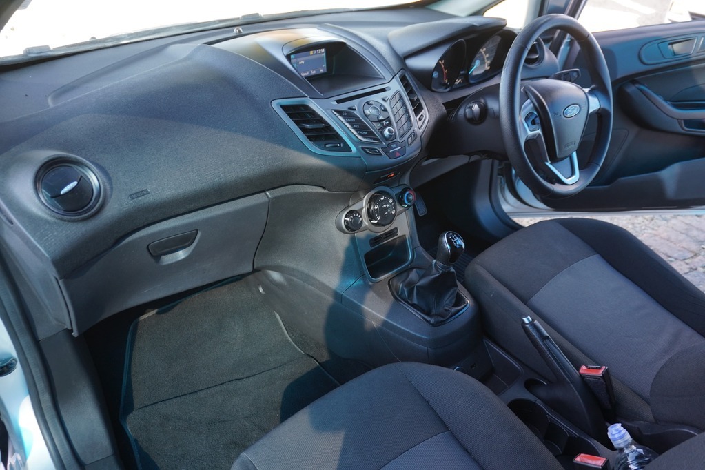 2017 FORD FIESTA, Silver, 148557Kms, Manual, Hatchback, Petrol, R129 900, Kuilsriver