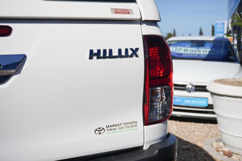 2020 TOYOTA HILUX, White, 60000Kms, Automatic, Bakkie Double Cab, Diesel, R609 900, Kuilsriver