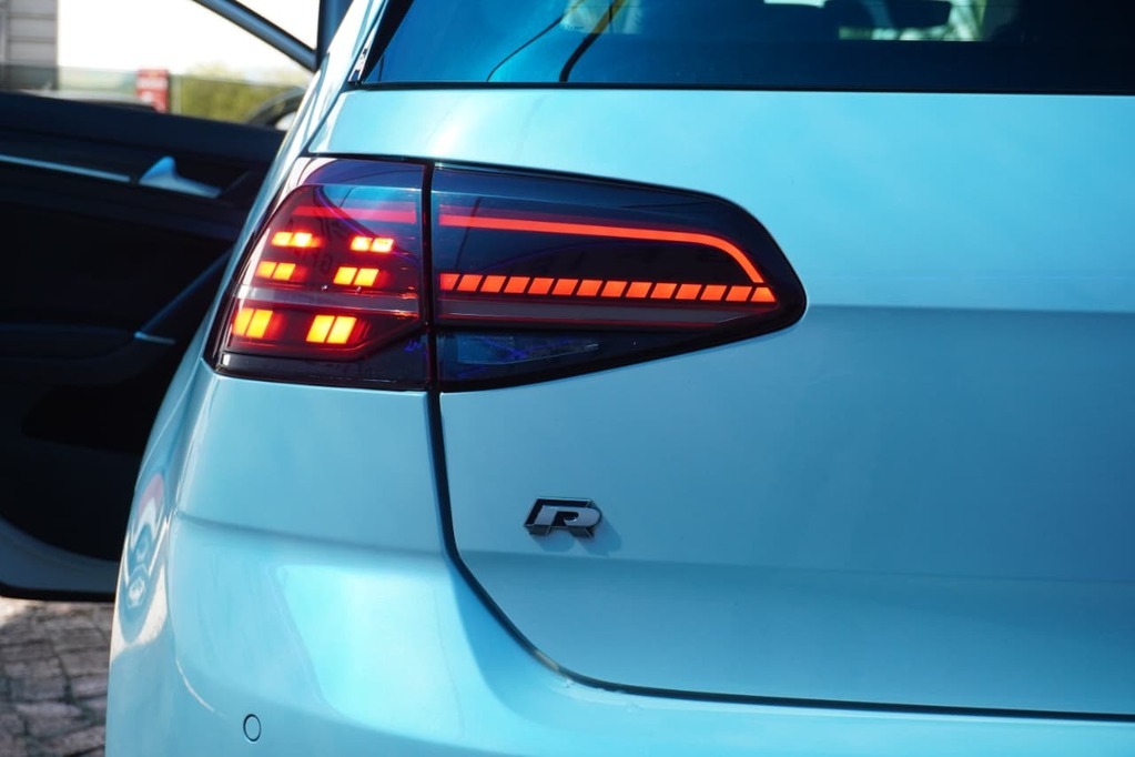 2019 VOLKSWAGEN GOLF 7, White, 138000Kms, Automatic, Hatchback, Petrol, R529 900, Kuilsriver