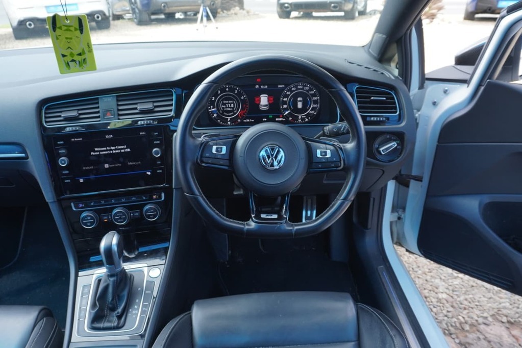 2018 VOLKSWAGEN GOLF 7, White, 80500Kms, Automatic, Hatchback, Petrol, R579 900, Kuilsriver