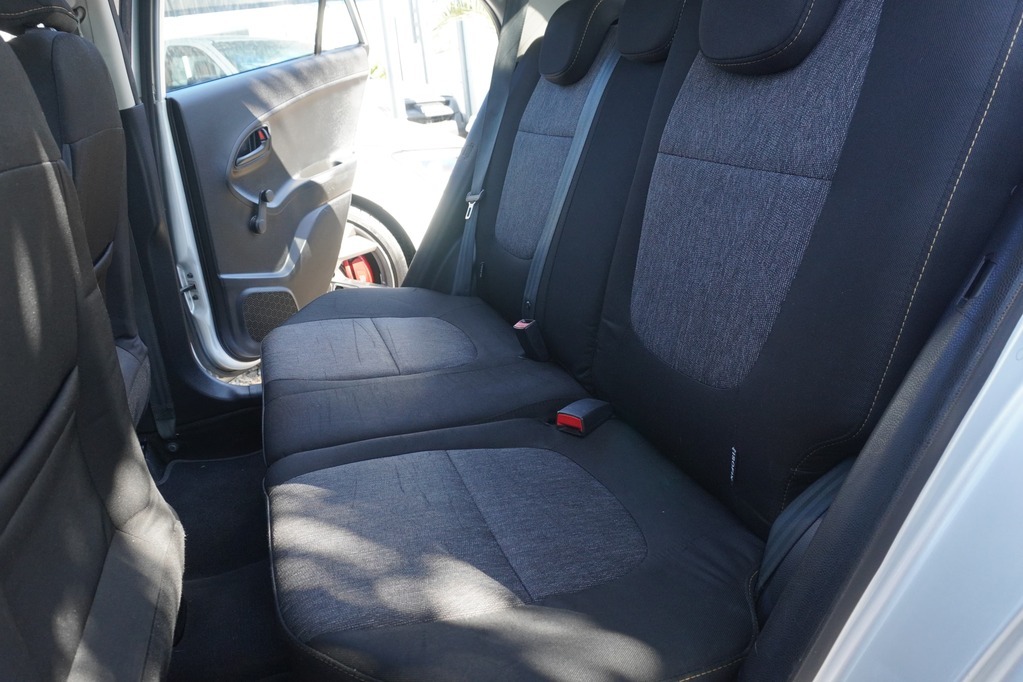 2014 KIA PICANTO, Silver, 172280Kms, Manual, Hatchback, Petrol, R109 900, Kuilsriver