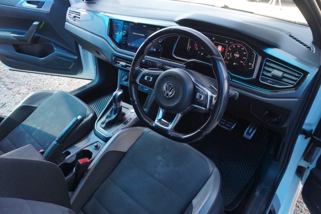 2019 VOLKSWAGEN POLO, White, 143500Kms, Automatic, Hatchback, Petrol, R339 900, Kuilsriver
