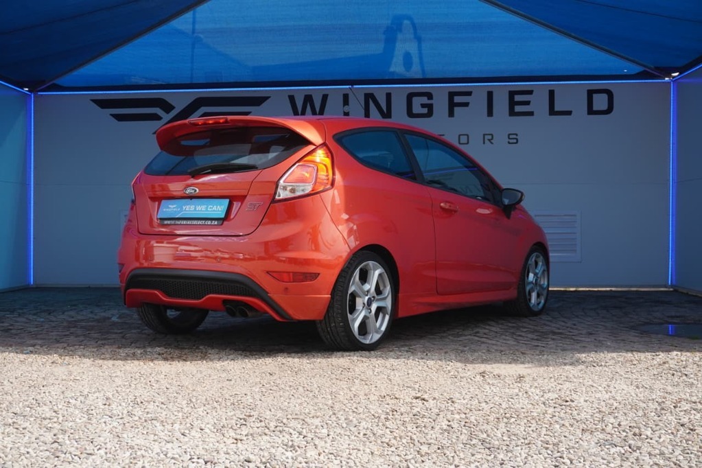 2014 FORD FIESTA, Orange, 172000Kms, Manual, Hatchback, Petrol, R179 900, Kuilsriver