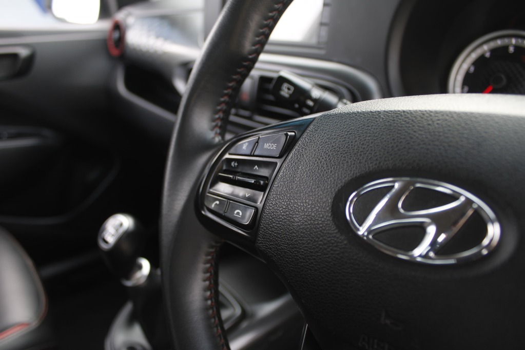 2022 HYUNDAI i10, White, 84119Kms, Manual, Hatchback, Petrol, R149 900, Wingfield Motors Kuilsriver