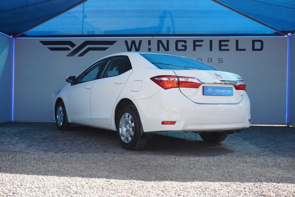2018 TOYOTA COROLLA, White, 355723Kms, Manual, Sedan, Petrol, R149 900, Kuilsriver