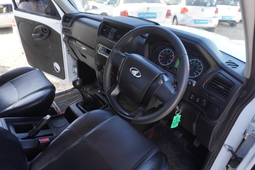 2025 MAHINDRA PIK UP, White, 19000Kms, Manual, Bakkie Single Cab, Diesel, R289 900, Wingfield Motors Kuilsriver