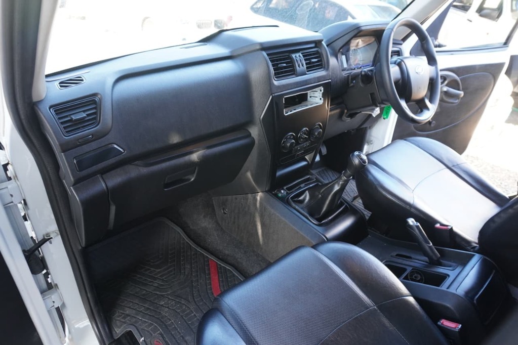 2025 MAHINDRA PIK UP, White, 19000Kms, Manual, Bakkie Single Cab, Diesel, R289 900, Wingfield Motors Kuilsriver
