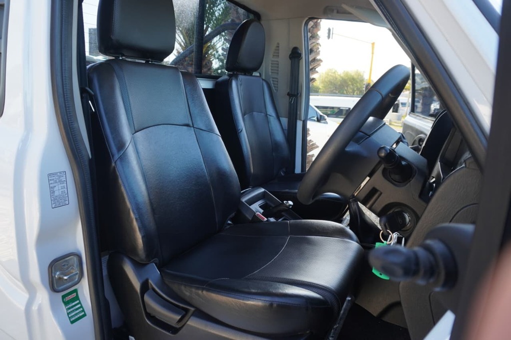 2025 MAHINDRA PIK UP, White, 19000Kms, Manual, Bakkie Single Cab, Diesel, R289 900, Wingfield Motors Kuilsriver