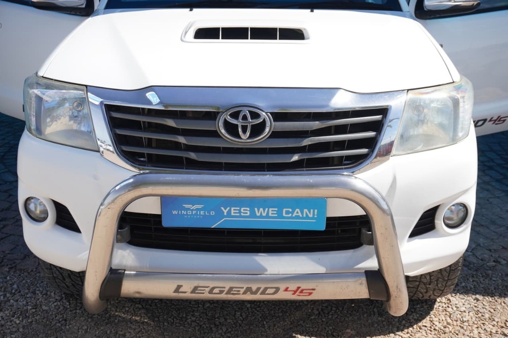 2016 TOYOTA HI-LUX, Gold, 318000Kms, Manual, Bakkie Club Cab, Diesel, R289 900, Kuilsriver
