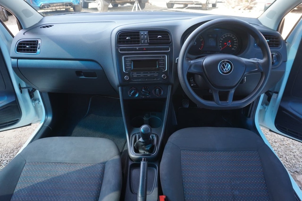 2023 VOLKSWAGEN POLO VIVO, White, 86000Kms, Manual, Hatchback, Petrol, R219 900, Kuilsriver