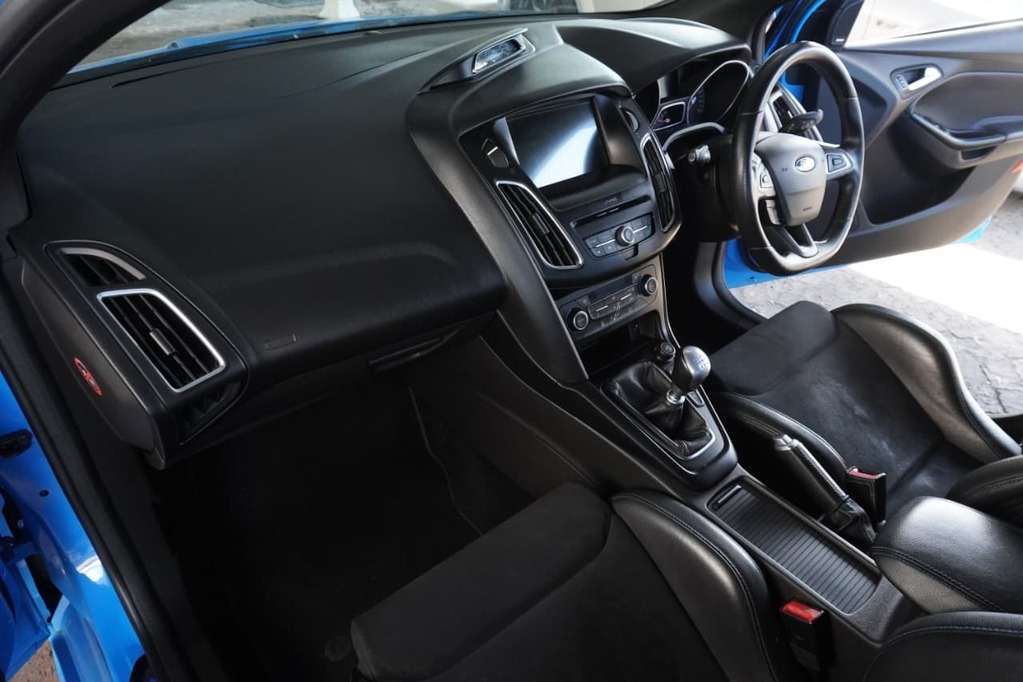 2017 FORD FOCUS, Blue, 74836Kms, Manual, Hatchback, Petrol, R499 900, Wingfield Motors Kuilsriver