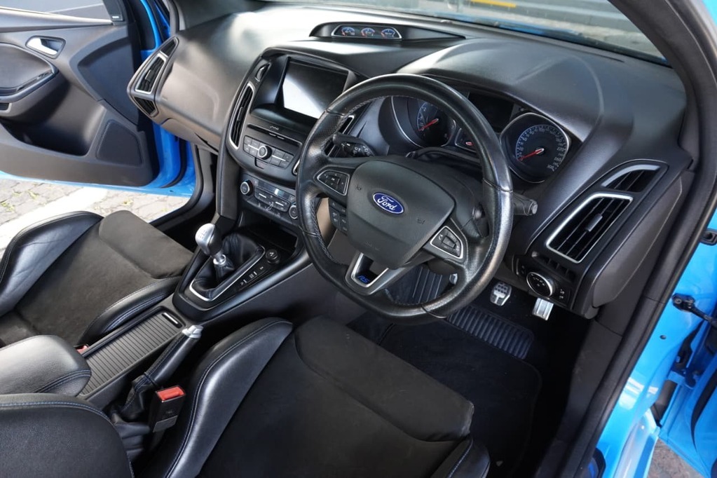 2017 FORD FOCUS, Blue, 74836Kms, Manual, Hatchback, Petrol, R499 900, Wingfield Motors Kuilsriver