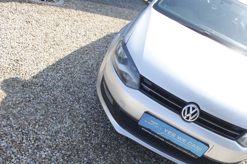 2013 VOLKSWAGEN POLO, Silver, 186490Kms, Manual, Hatchback, Petrol, R129 900, Wingfield Motors Kuilsriver