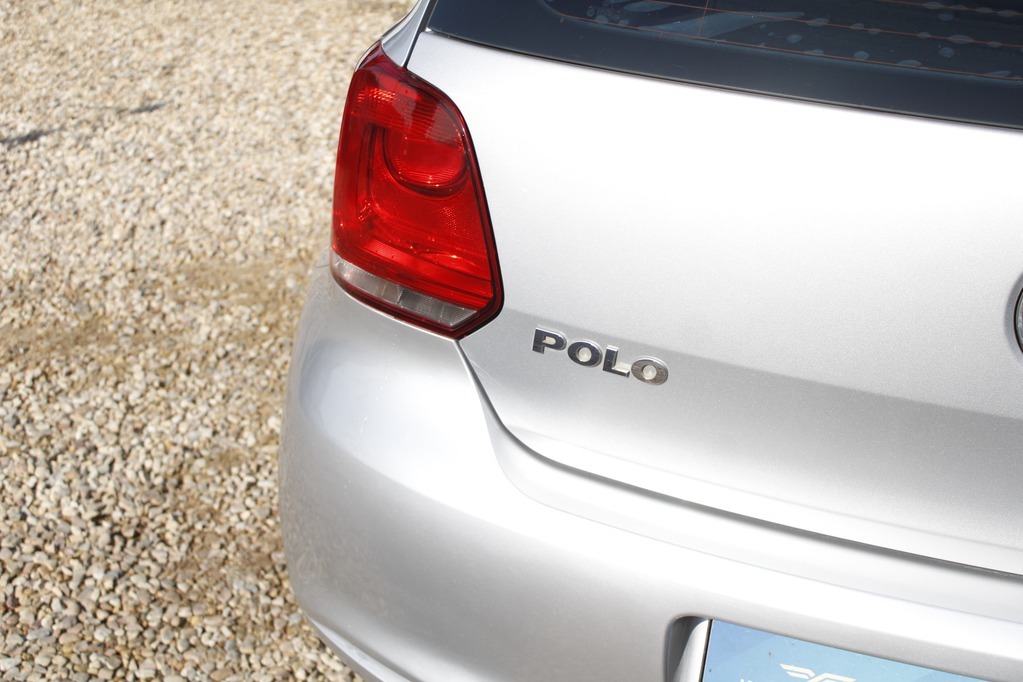 2013 VOLKSWAGEN POLO, Silver, 186490Kms, Manual, Hatchback, Petrol, R129 900, Wingfield Motors Kuilsriver