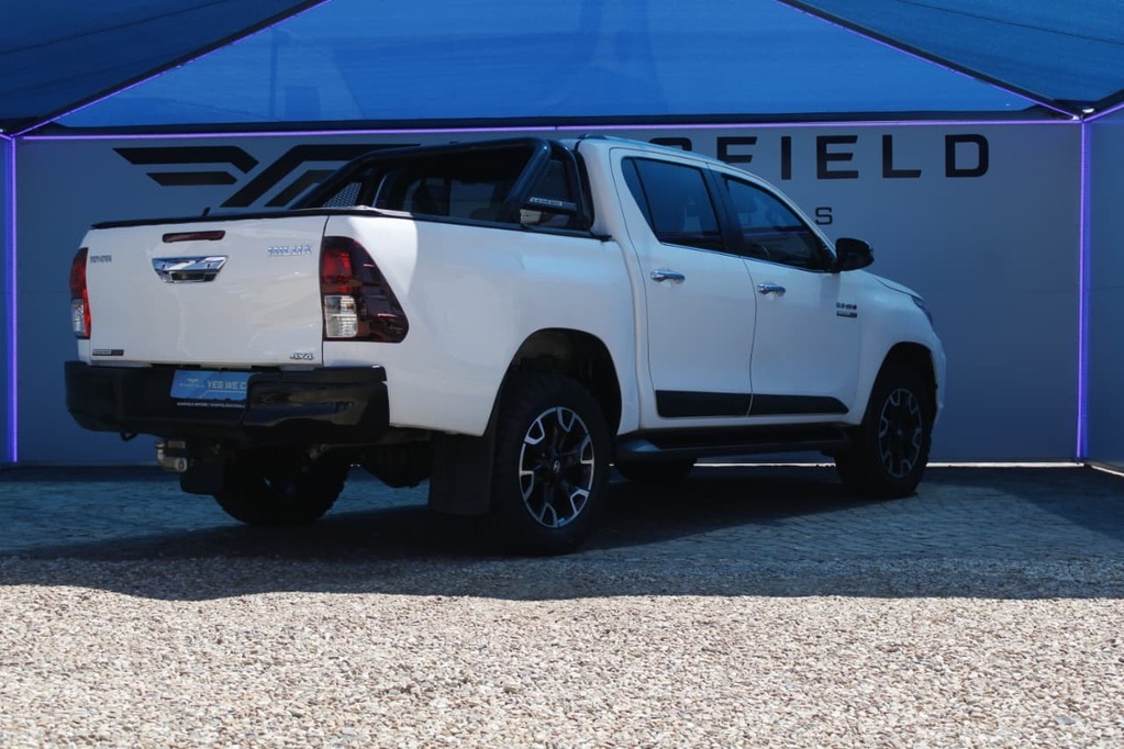 2019 TOYOTA HILUX, White, 71000Kms, Automatic, Bakkie Double Cab, Diesel, R619 900, Wingfield Motors Kuilsriver