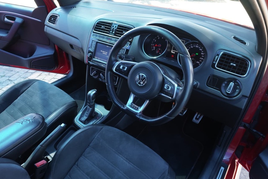2018 VOLKSWAGEN POLO, Red, 168000Kms, Automatic, Hatchback, Petrol, R279 900, Wingfield Motors Kuilsriver