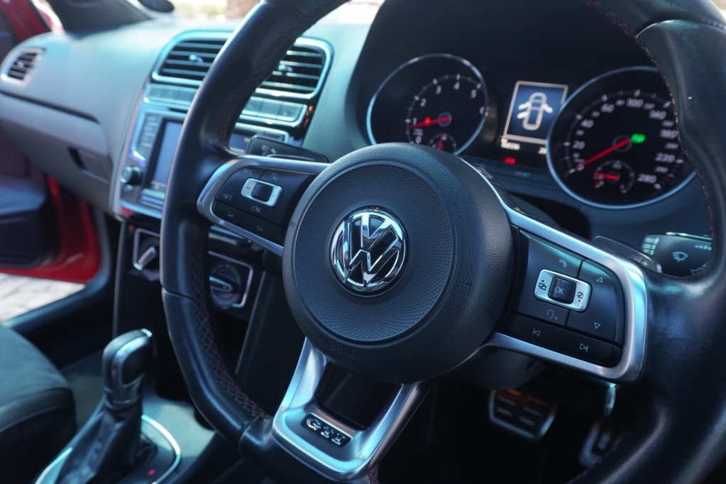 2018 VOLKSWAGEN POLO, Red, 168000Kms, Automatic, Hatchback, Petrol, R279 900, Wingfield Motors Kuilsriver