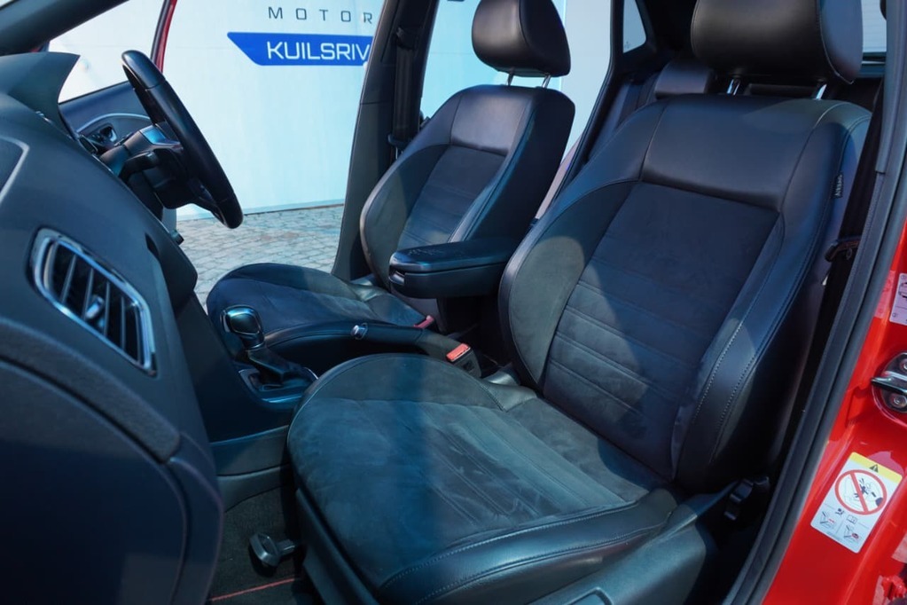 2018 VOLKSWAGEN POLO, Red, 168000Kms, Automatic, Hatchback, Petrol, R279 900, Wingfield Motors Kuilsriver