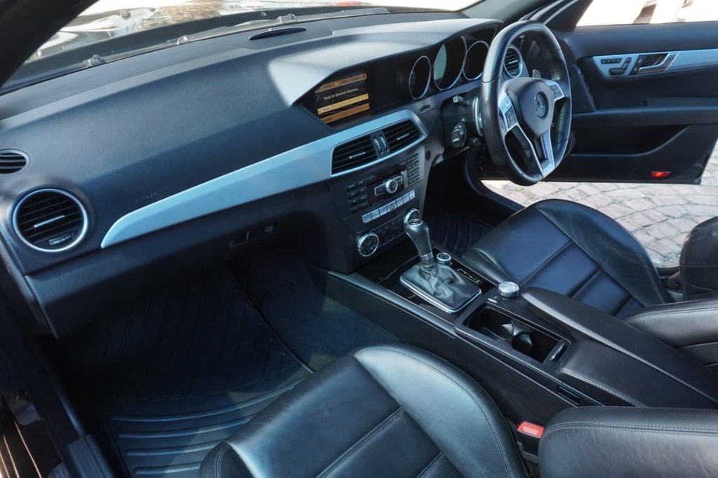2012 MERCEDES-BENZ C CLASS SEDAN, Black, 139000Kms, Automatic, Sedan, Petrol, R649 900, Wingfield Motors Kuilsriver