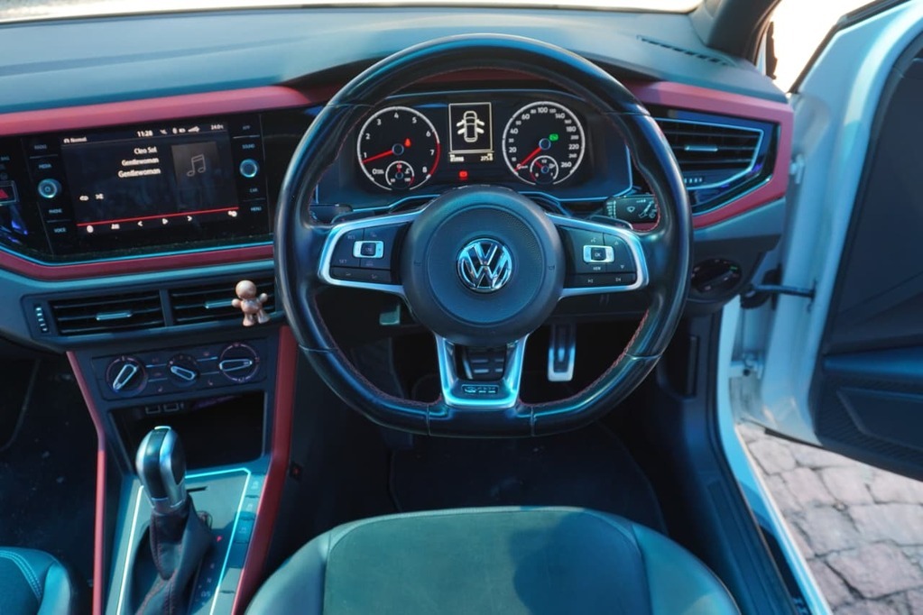 2019 VOLKSWAGEN POLO, White, 85998Kms, Automatic, Hatchback, Petrol, R389 900, Wingfield Motors Kuilsriver