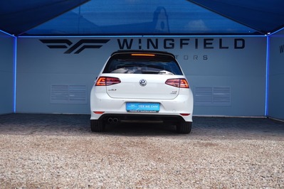 2017 VOLKSWAGEN GOLF 7, White, 186000Kms, Manual, Hatchback, Petrol, R209 900, Wingfield Motors Kuilsriver