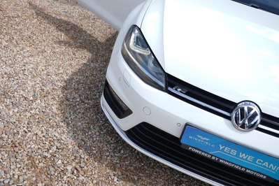 2017 VOLKSWAGEN GOLF 7, White, 186000Kms, Manual, Hatchback, Petrol, R209 900, Wingfield Motors Kuilsriver