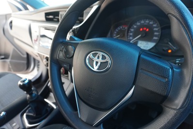 2023 TOYOTA COROLLA QUEST, Silver, 56500Kms, Manual, Sedan, Petrol, R199 900, Wingfield Motors Kuilsriver