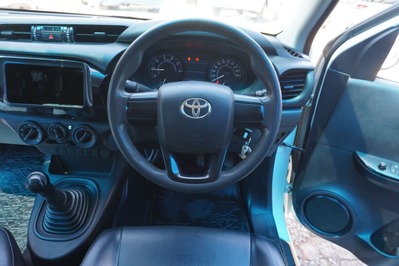 2021 TOYOTA HILUX, White, 186000Kms, Manual, Bakkie Single Cab, Diesel, R309 900, Wingfield Motors Kuilsriver