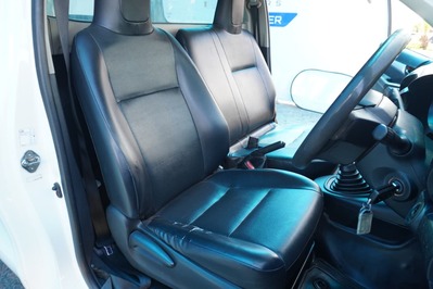 2021 TOYOTA HILUX, White, 186000Kms, Manual, Bakkie Single Cab, Diesel, R309 900, Wingfield Motors Kuilsriver