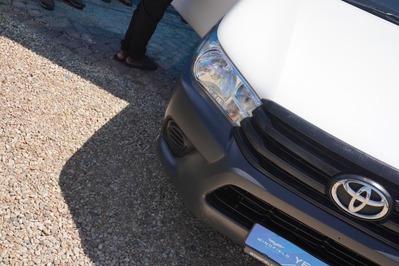 2021 TOYOTA HILUX, White, 186000Kms, Manual, Bakkie Single Cab, Diesel, R309 900, Wingfield Motors Kuilsriver