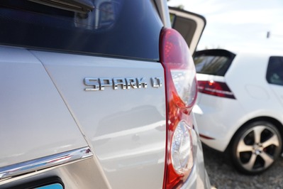 2015 CHEVROLET SPARK, Silver, 140746Kms, Manual, Hatchback, Petrol, R99 900, Wingfield Motors Kuilsriver