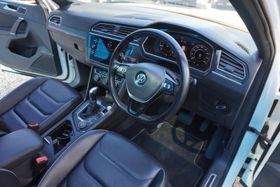 2018 VOLKSWAGEN TIGUAN, White, 102000Kms, Automatic, SUV, Petrol, R349 900, Wingfield Motors Kuilsriver