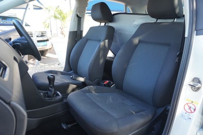 2024 VOLKSWAGEN POLO VIVO, White, 31000Kms, Manual, Hatchback, Petrol, R239 900, Wingfield Motors Kuilsriver