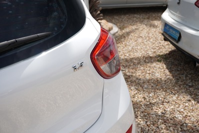 2014 HYUNDAI i10, White, 154828Kms, Manual, Hatchback, Petrol, R114 900, Wingfield Motors Kuilsriver