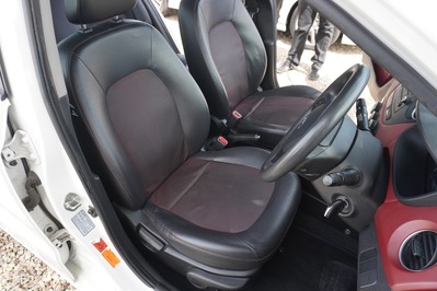 2014 HYUNDAI i10, White, 154828Kms, Manual, Hatchback, Petrol, R114 900, Wingfield Motors Kuilsriver