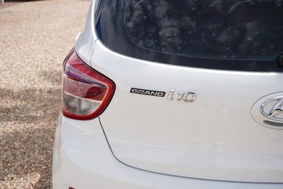 2014 HYUNDAI i10, White, 154828Kms, Manual, Hatchback, Petrol, R114 900, Wingfield Motors Kuilsriver