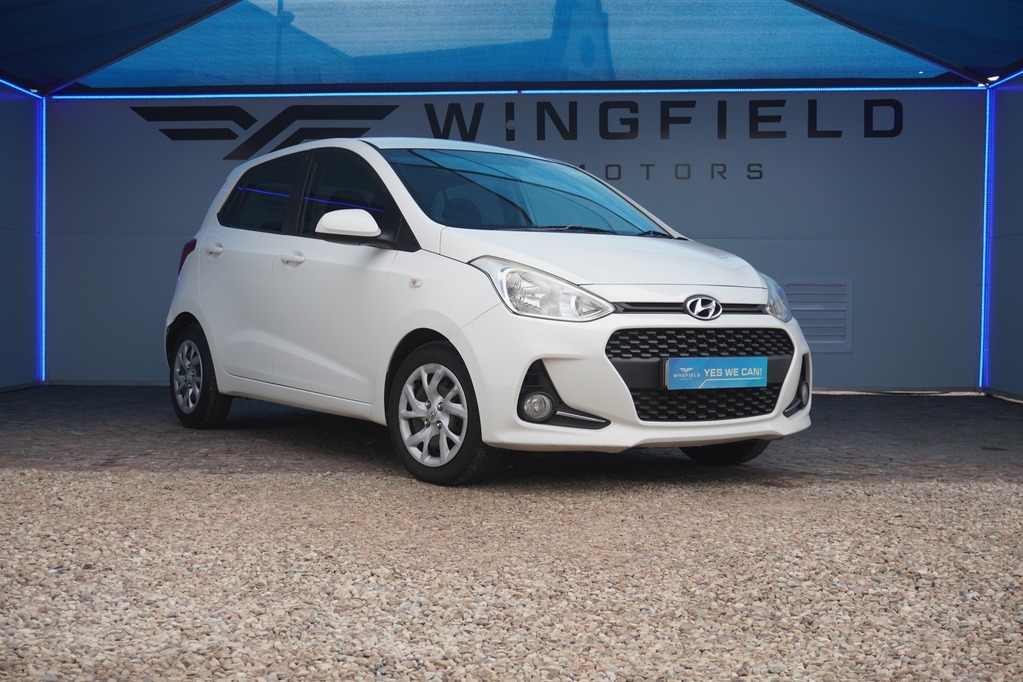 2017 HYUNDAI i10, White, 151720Kms, Manual, Hatchback, Petrol, R134 900, Wingfield Motors Kuilsriver