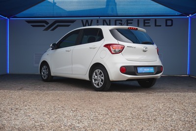2017 HYUNDAI i10, White, 151720Kms, Manual, Hatchback, Petrol, R134 900, Wingfield Motors Kuilsriver