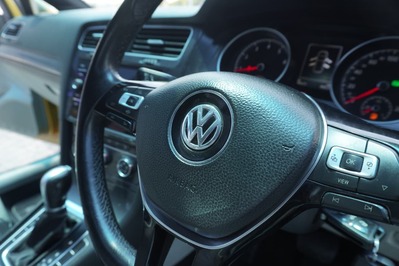 2019 VOLKSWAGEN GOLF 7, Gold, 97000Kms, Automatic, Hatchback, Petrol, R299 900, Wingfield Motors Kuilsriver