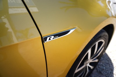 2019 VOLKSWAGEN GOLF 7, Gold, 97000Kms, Automatic, Hatchback, Petrol, R299 900, Wingfield Motors Kuilsriver
