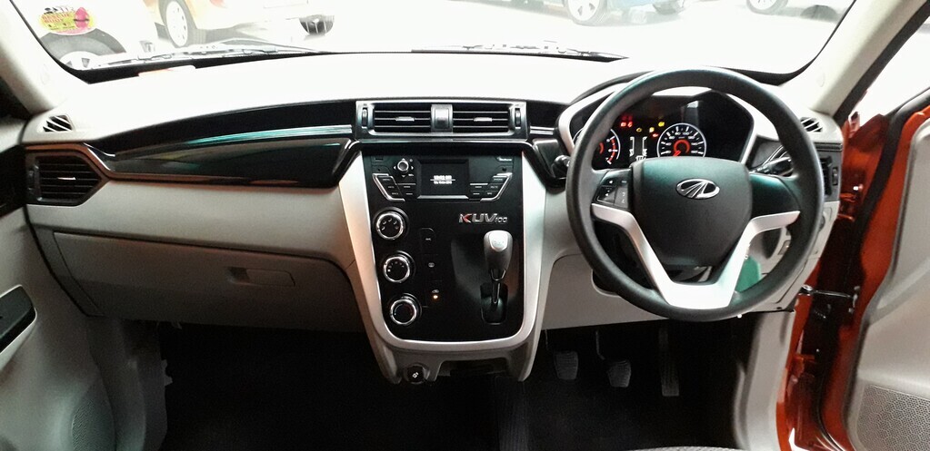 MAHINDRA KUV 100 - Image 6